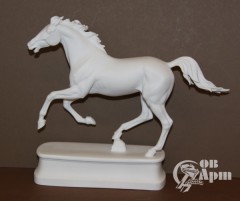 Скульптура "Конь Англо-арабской породы"